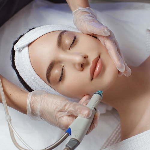 Bettina Marx - Hydrafacial
