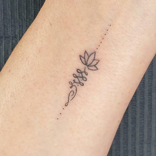 Bettina Marx - Fine Line Tattoos